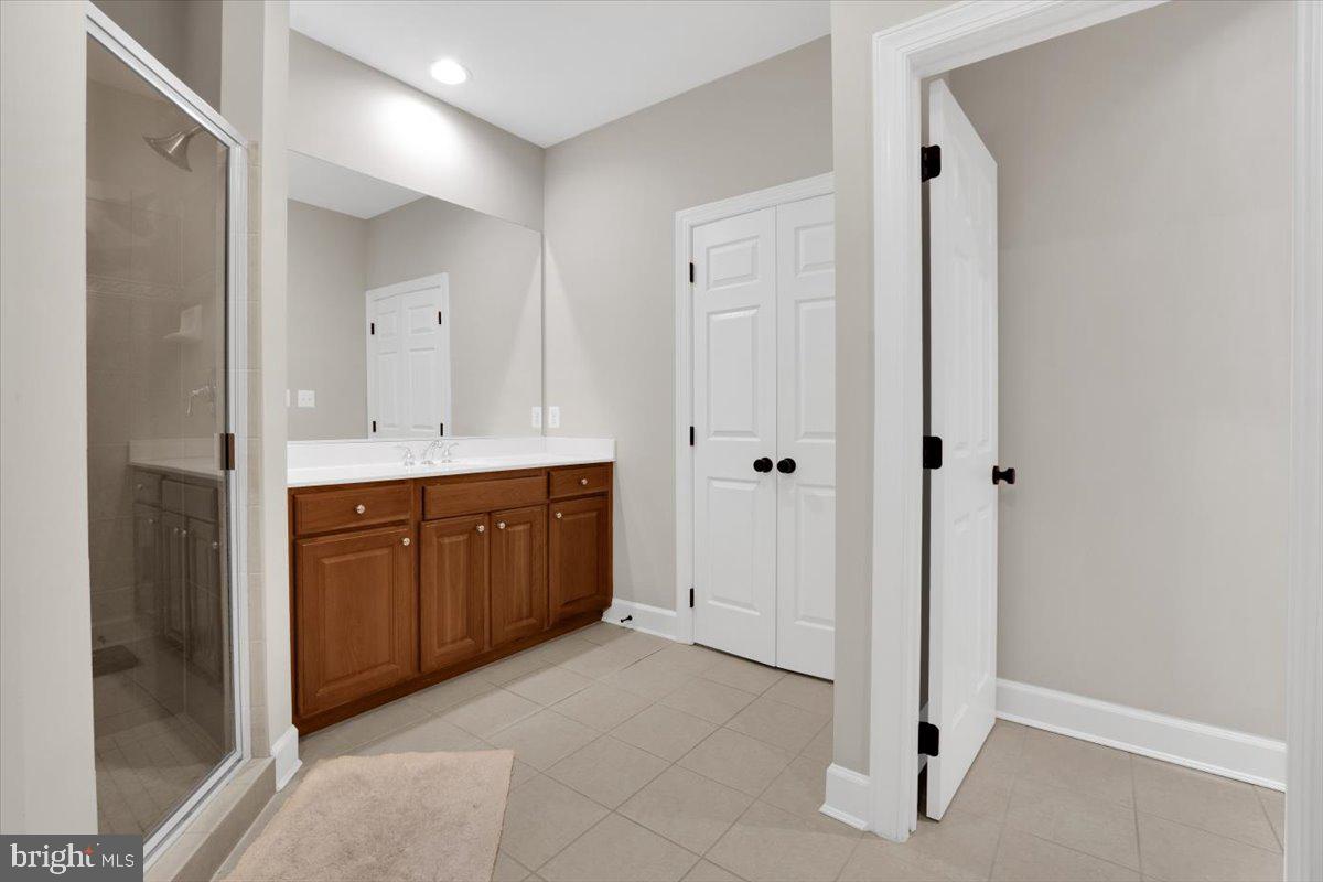 18263 MULLFIELD VILLAGE TER, LEESBURG, Virginia 20176, 4 Bedrooms Bedrooms, ,3 BathroomsBathrooms,Residential,For sale,18263 MULLFIELD VILLAGE TER,VALO2086736 MLS # VALO2086736