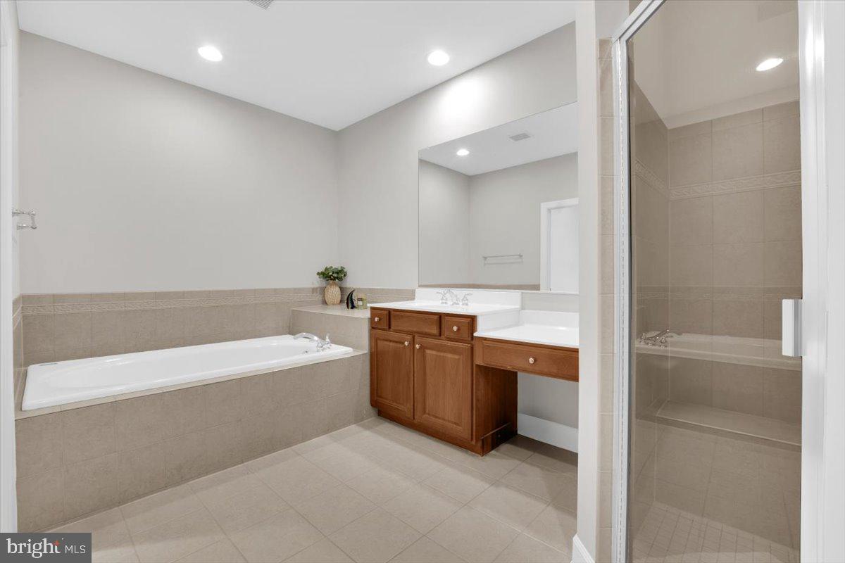 18263 MULLFIELD VILLAGE TER, LEESBURG, Virginia 20176, 4 Bedrooms Bedrooms, ,3 BathroomsBathrooms,Residential,For sale,18263 MULLFIELD VILLAGE TER,VALO2086736 MLS # VALO2086736
