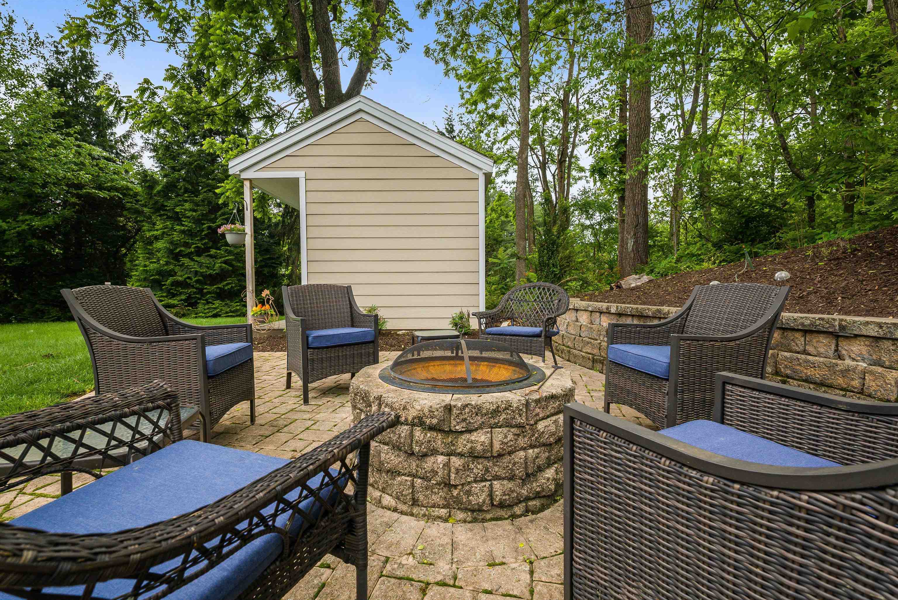 3525 TRAVELER RD, ROCKINGHAM, Virginia 22801, 4 Bedrooms Bedrooms, ,4 BathroomsBathrooms,Residential,3525 TRAVELER RD,665391 MLS # 665391