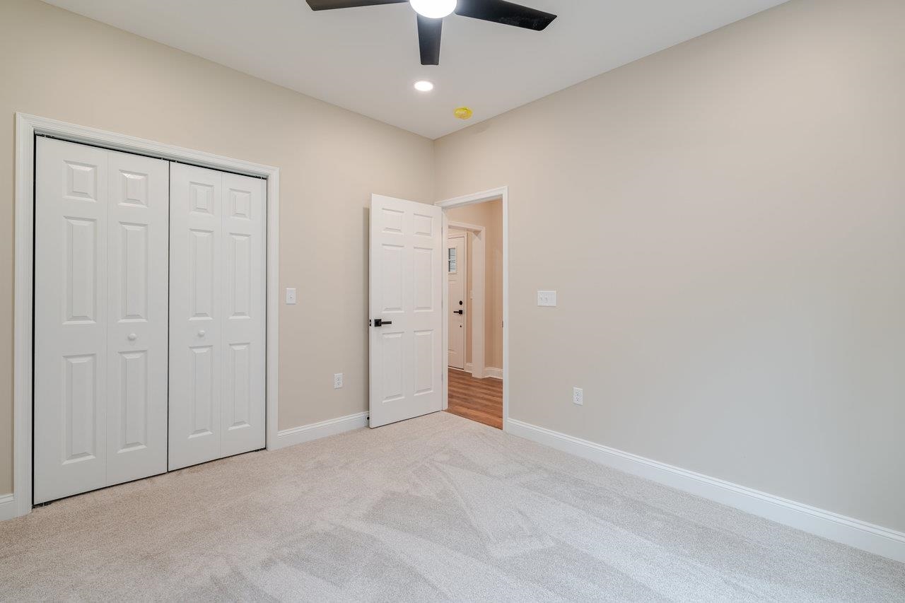1101 ASPEN AVE, GROTTOES, Virginia 24441, 3 Bedrooms Bedrooms, ,2 BathroomsBathrooms,Residential,1101 ASPEN AVE,665392 MLS # 665392