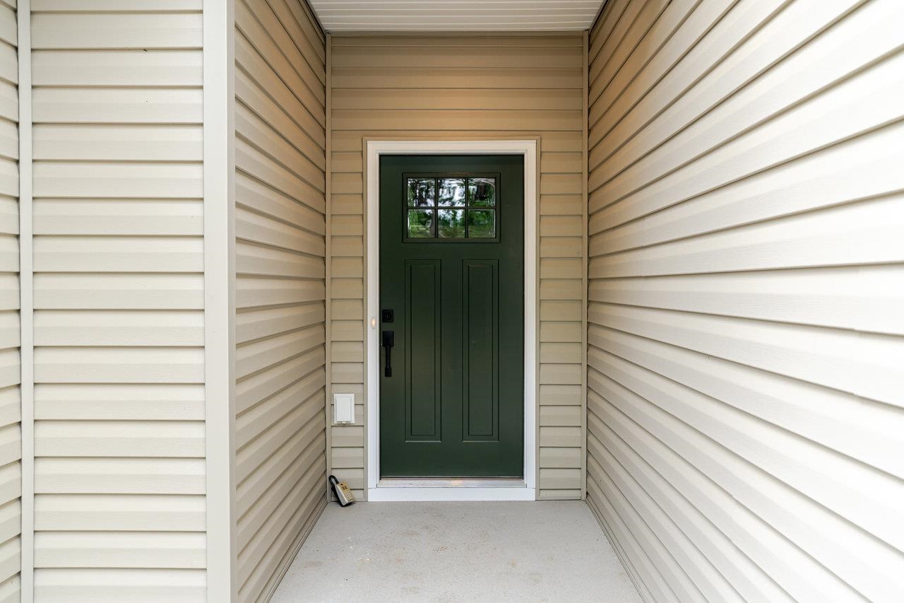 1101 ASPEN AVE, GROTTOES, Virginia 24441, 3 Bedrooms Bedrooms, ,2 BathroomsBathrooms,Residential,1101 ASPEN AVE,665392 MLS # 665392