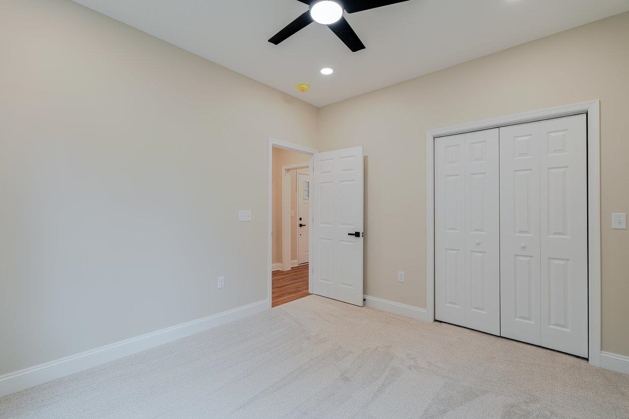 1103 ASPEN AVE, GROTTOES, Virginia 24441, 3 Bedrooms Bedrooms, ,2 BathroomsBathrooms,Residential,1103 ASPEN AVE,665393 MLS # 665393