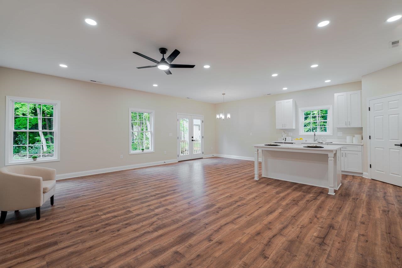 1103 ASPEN AVE, GROTTOES, Virginia 24441, 3 Bedrooms Bedrooms, ,2 BathroomsBathrooms,Residential,1103 ASPEN AVE,665393 MLS # 665393