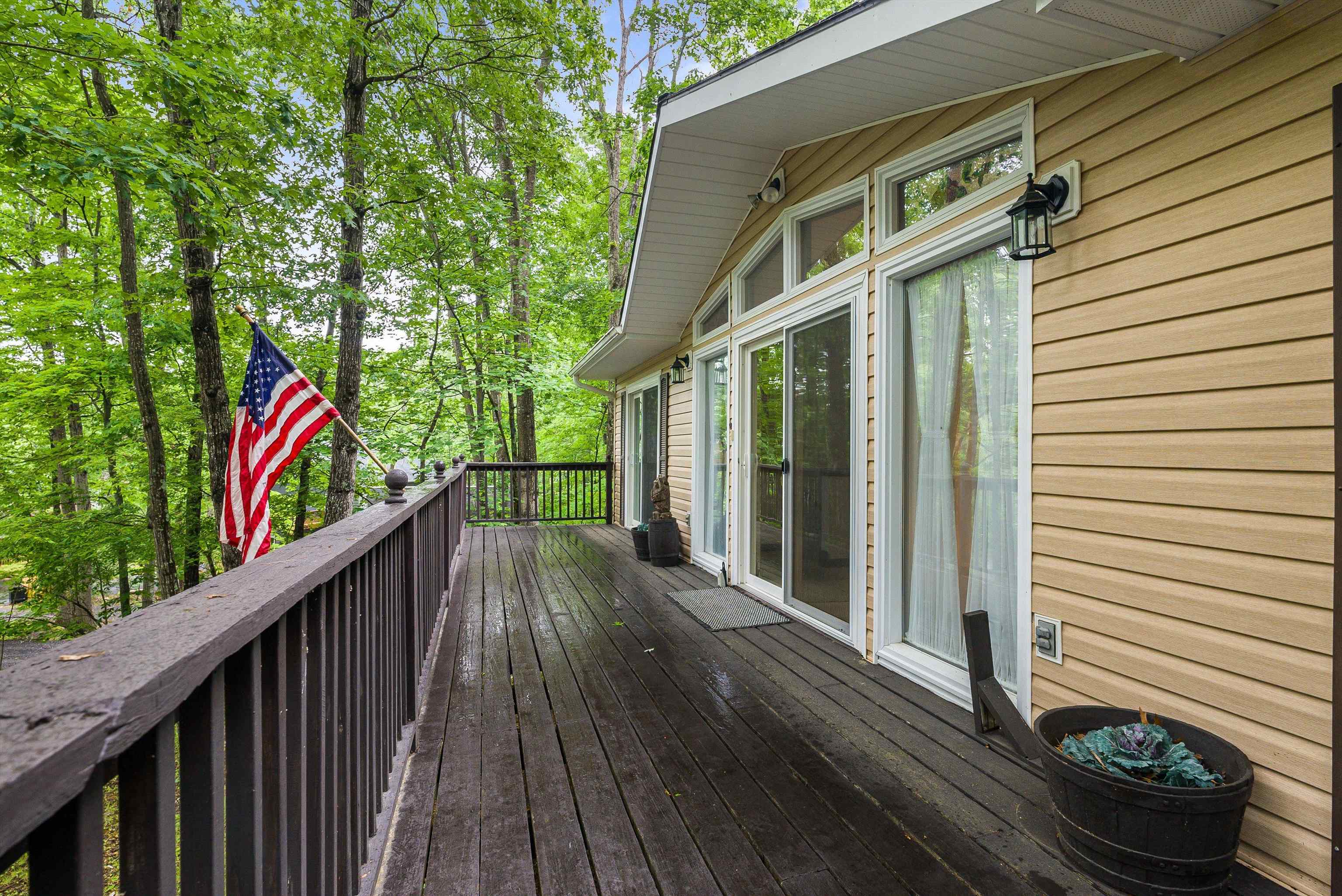 204 SPOTSWOOD LN, MCGAHEYSVILLE, Virginia 22840, 3 Bedrooms Bedrooms, ,3 BathroomsBathrooms,Residential,204 SPOTSWOOD LN,665396 MLS # 665396
