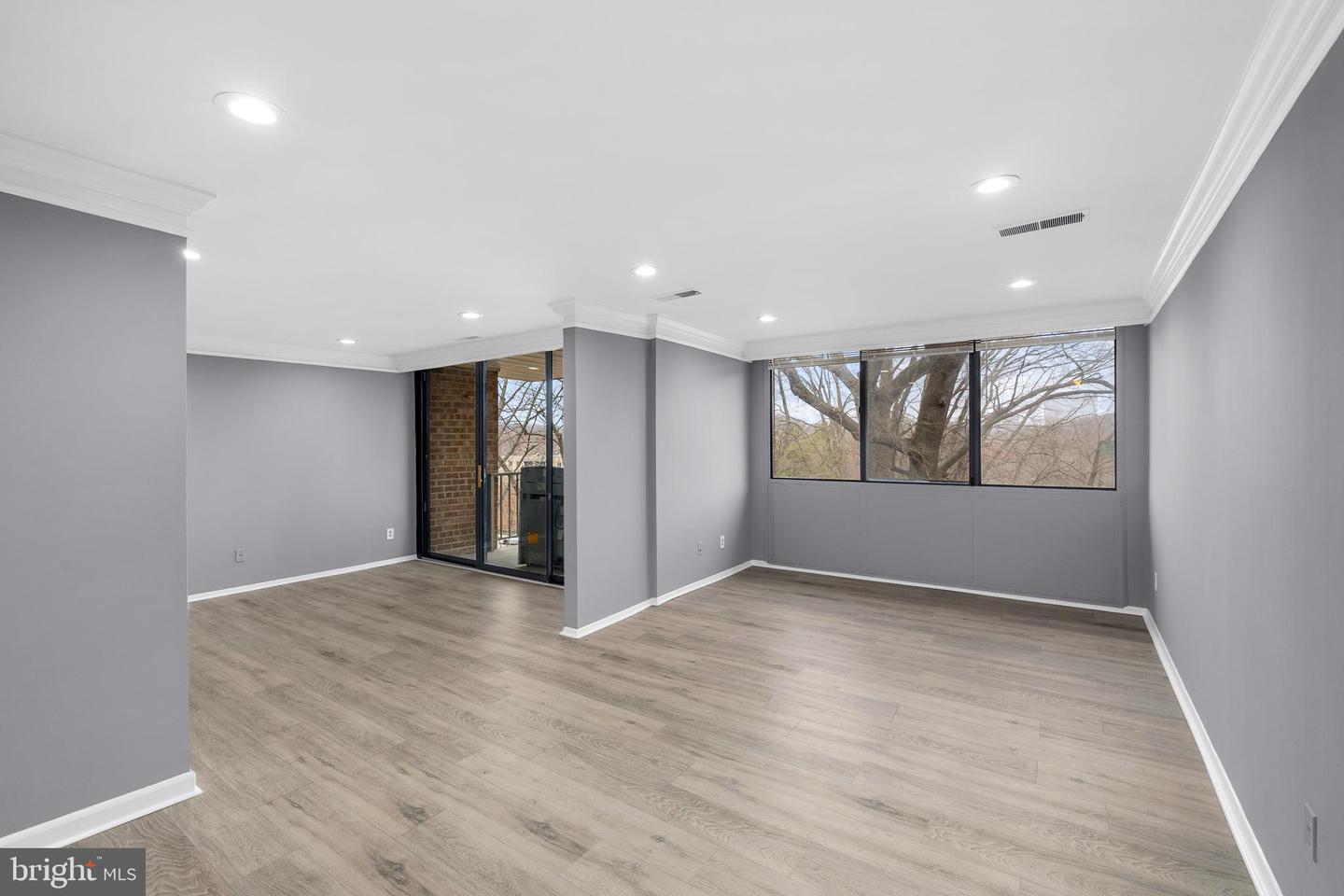 509 N ARMISTEAD ST #302, ALEXANDRIA, Virginia 22312, 2 Bedrooms Bedrooms, ,1 BathroomBathrooms,Residential,For sale,509 N ARMISTEAD ST #302,VAAX2042874 MLS # VAAX2042874