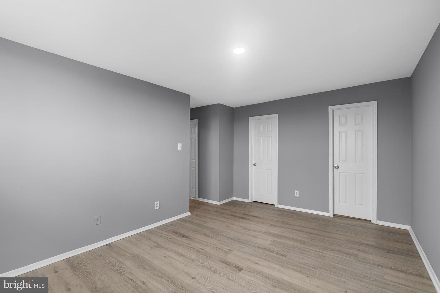 509 N ARMISTEAD ST #302, ALEXANDRIA, Virginia 22312, 2 Bedrooms Bedrooms, ,1 BathroomBathrooms,Residential,For sale,509 N ARMISTEAD ST #302,VAAX2042874 MLS # VAAX2042874