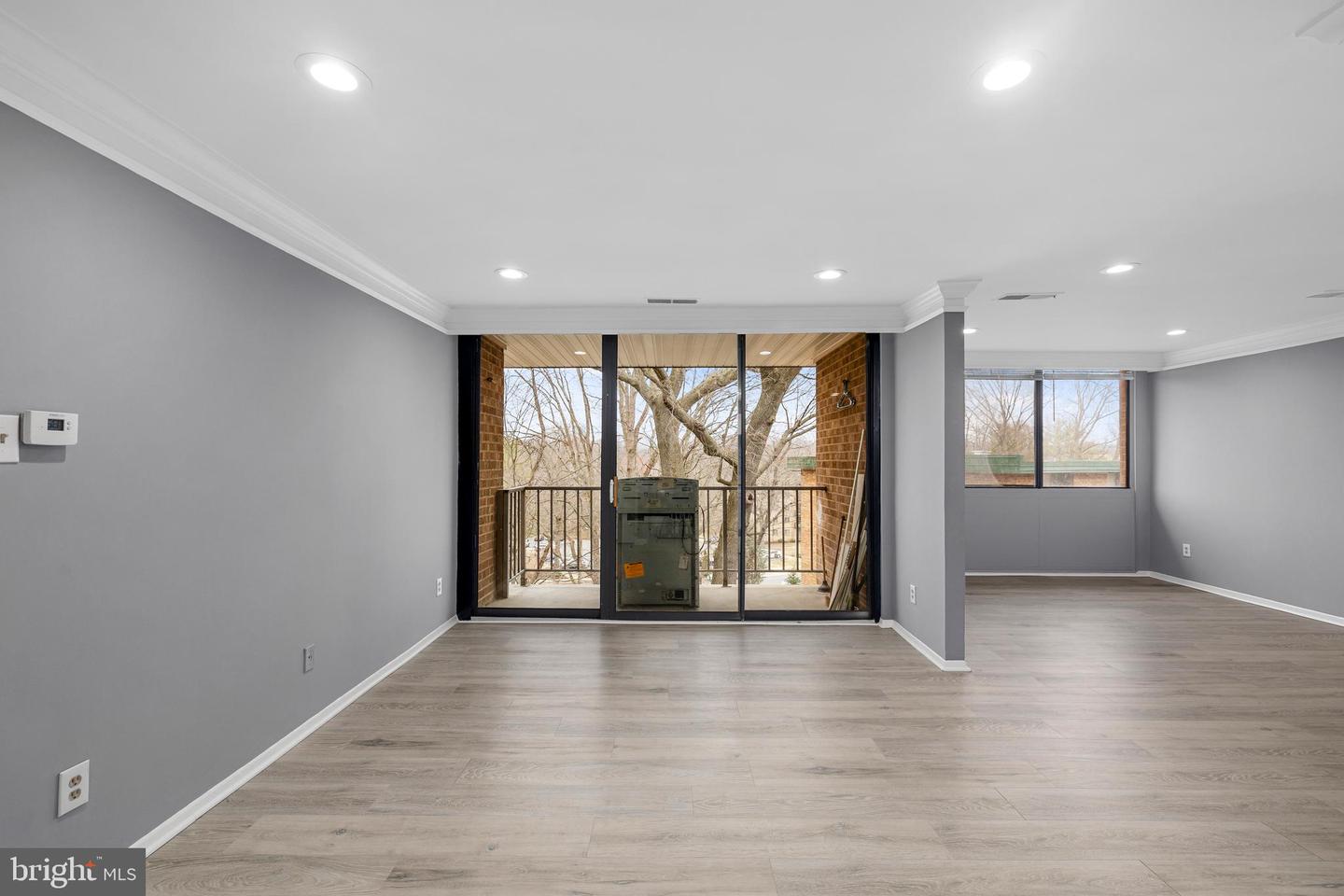 509 N ARMISTEAD ST #302, ALEXANDRIA, Virginia 22312, 2 Bedrooms Bedrooms, ,1 BathroomBathrooms,Residential,For sale,509 N ARMISTEAD ST #302,VAAX2042874 MLS # VAAX2042874