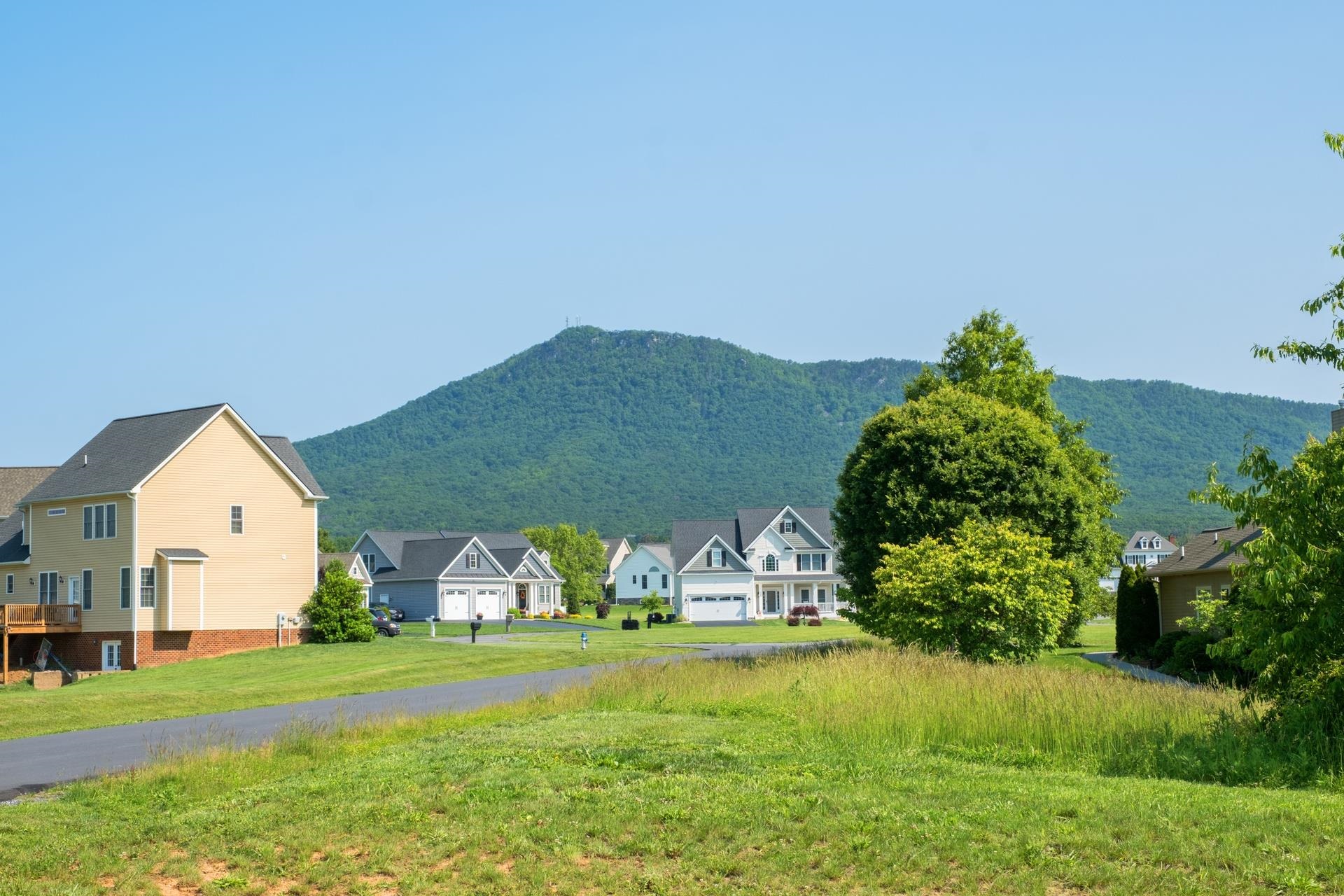 795 BARROWS CT, MCGAHEYSVILLE, Virginia 22840, 3 Bedrooms Bedrooms, ,2 BathroomsBathrooms,Residential,795 BARROWS CT,665399 MLS # 665399