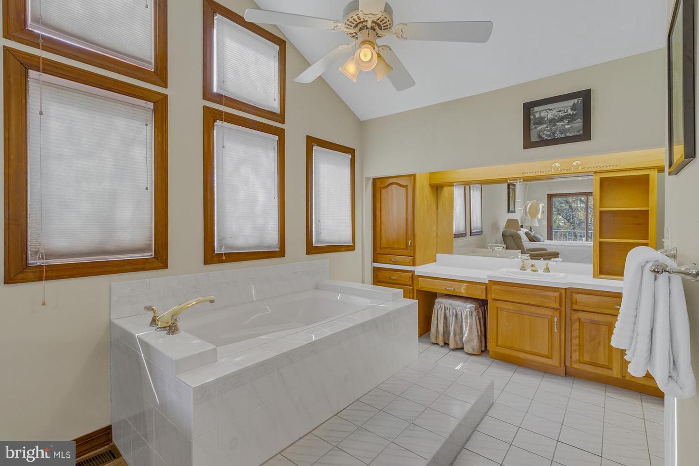 150 EAST HARBOR DR, REEDVILLE, Virginia 22539, 4 Bedrooms Bedrooms, ,2 BathroomsBathrooms,Residential,For sale,150 EAST HARBOR DR,VANV2001540 MLS # VANV2001540