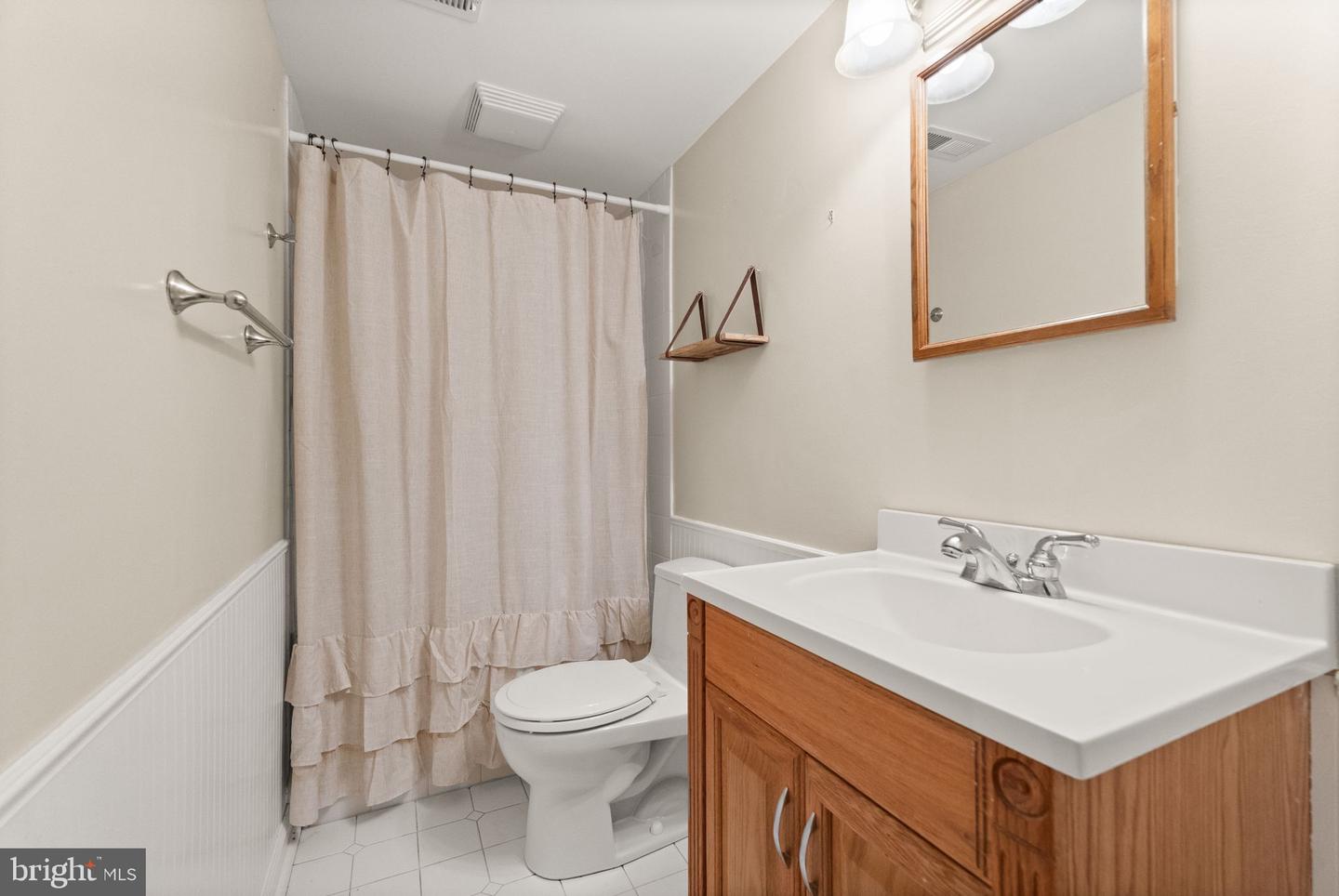 13600 SMITHWOOD CT, NOKESVILLE, Virginia 20181, 4 Bedrooms Bedrooms, ,3 BathroomsBathrooms,Residential,For sale,13600 SMITHWOOD CT,VAPW2092716 MLS # VAPW2092716