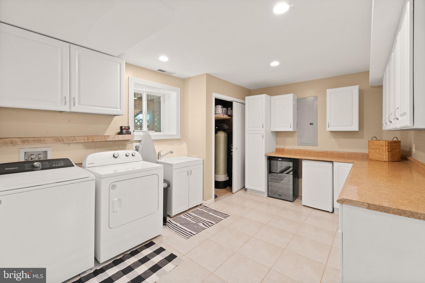 13600 SMITHWOOD CT, NOKESVILLE, Virginia 20181, 4 Bedrooms Bedrooms, ,3 BathroomsBathrooms,Residential,For sale,13600 SMITHWOOD CT,VAPW2092716 MLS # VAPW2092716