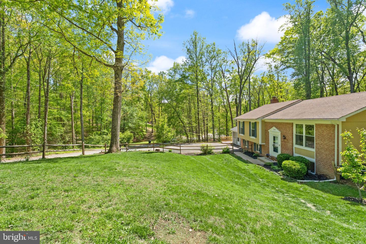 13600 SMITHWOOD CT, NOKESVILLE, Virginia 20181, 4 Bedrooms Bedrooms, ,3 BathroomsBathrooms,Residential,For sale,13600 SMITHWOOD CT,VAPW2092716 MLS # VAPW2092716