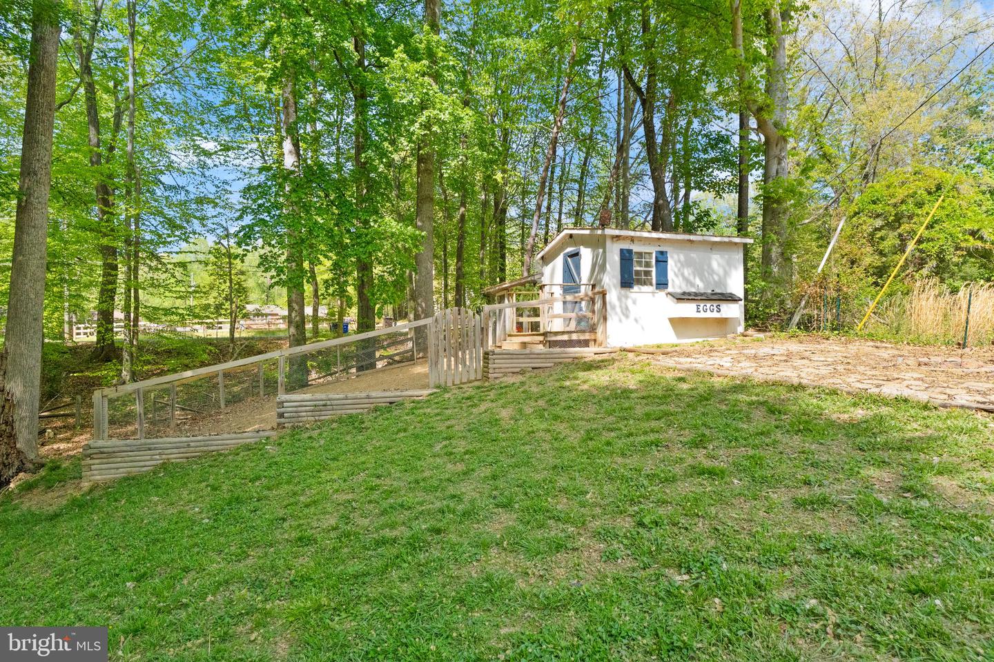 13600 SMITHWOOD CT, NOKESVILLE, Virginia 20181, 4 Bedrooms Bedrooms, ,3 BathroomsBathrooms,Residential,For sale,13600 SMITHWOOD CT,VAPW2092716 MLS # VAPW2092716