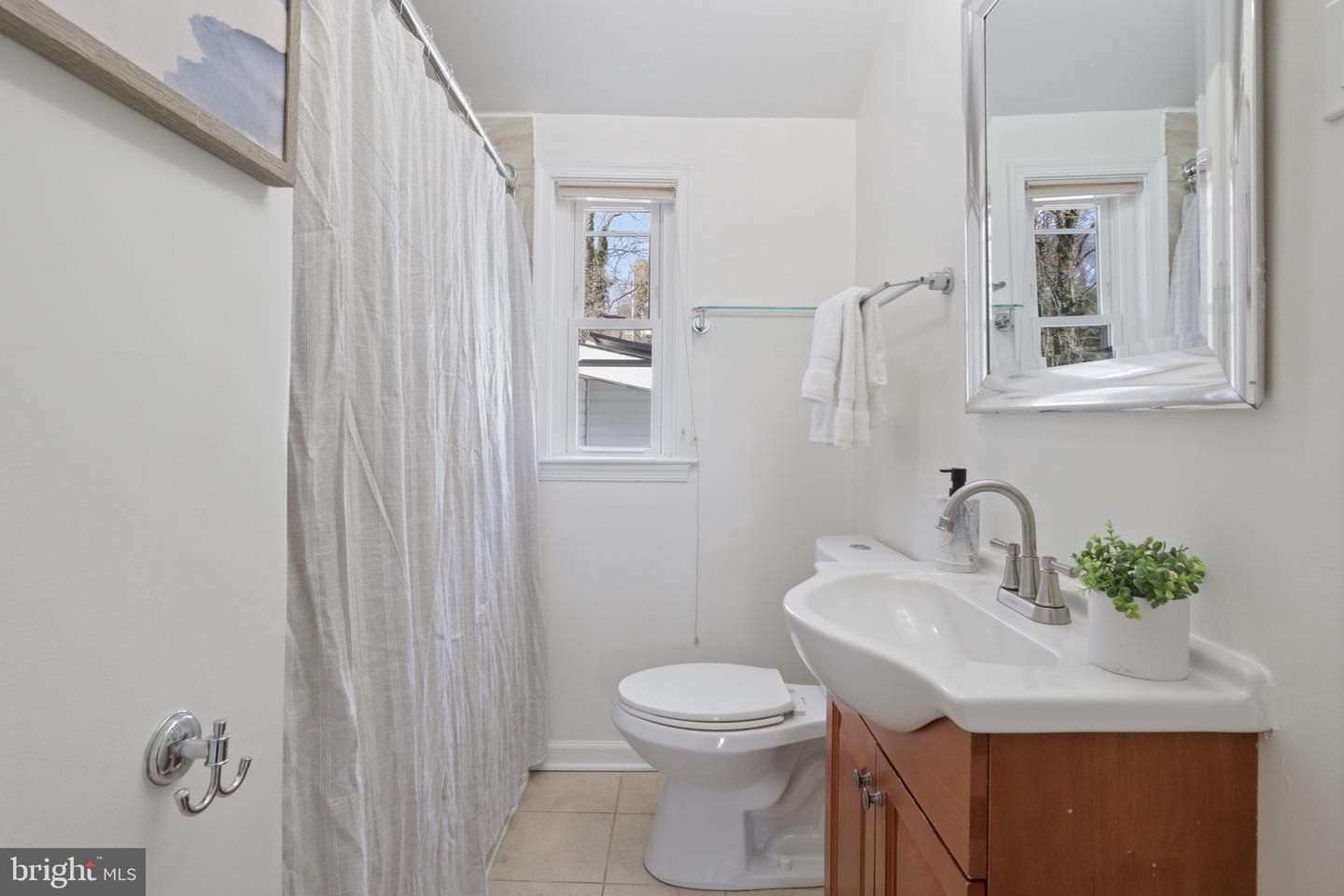 77 UNDERWOOD ST NW, WASHINGTON, District Of Columbia 20012, 4 Bedrooms Bedrooms, 4 Rooms Rooms,4 BathroomsBathrooms,Residential,For sale,77 UNDERWOOD ST NW,DCDC2197146 MLS # DCDC2197146