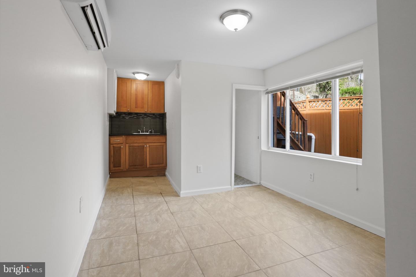 77 UNDERWOOD ST NW, WASHINGTON, District Of Columbia 20012, 4 Bedrooms Bedrooms, 4 Rooms Rooms,4 BathroomsBathrooms,Residential,For sale,77 UNDERWOOD ST NW,DCDC2197146 MLS # DCDC2197146