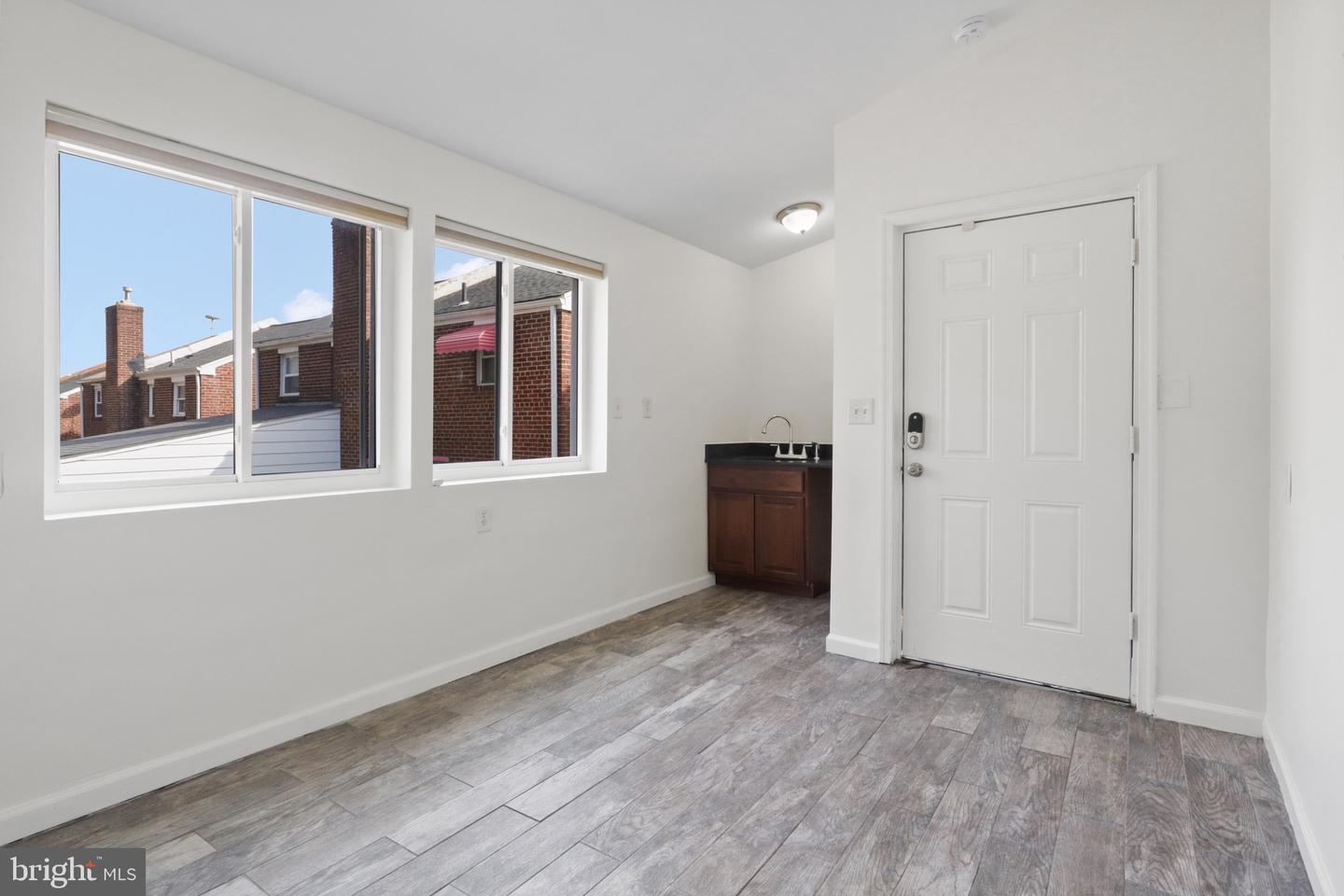 77 UNDERWOOD ST NW, WASHINGTON, District Of Columbia 20012, 4 Bedrooms Bedrooms, 4 Rooms Rooms,4 BathroomsBathrooms,Residential,For sale,77 UNDERWOOD ST NW,DCDC2197146 MLS # DCDC2197146