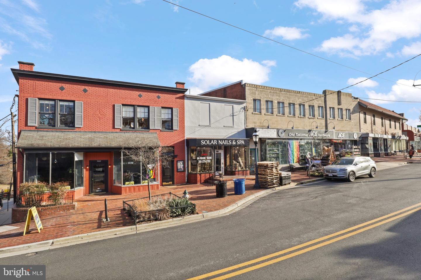 77 UNDERWOOD ST NW, WASHINGTON, District Of Columbia 20012, 4 Bedrooms Bedrooms, 4 Rooms Rooms,4 BathroomsBathrooms,Residential,For sale,77 UNDERWOOD ST NW,DCDC2197146 MLS # DCDC2197146