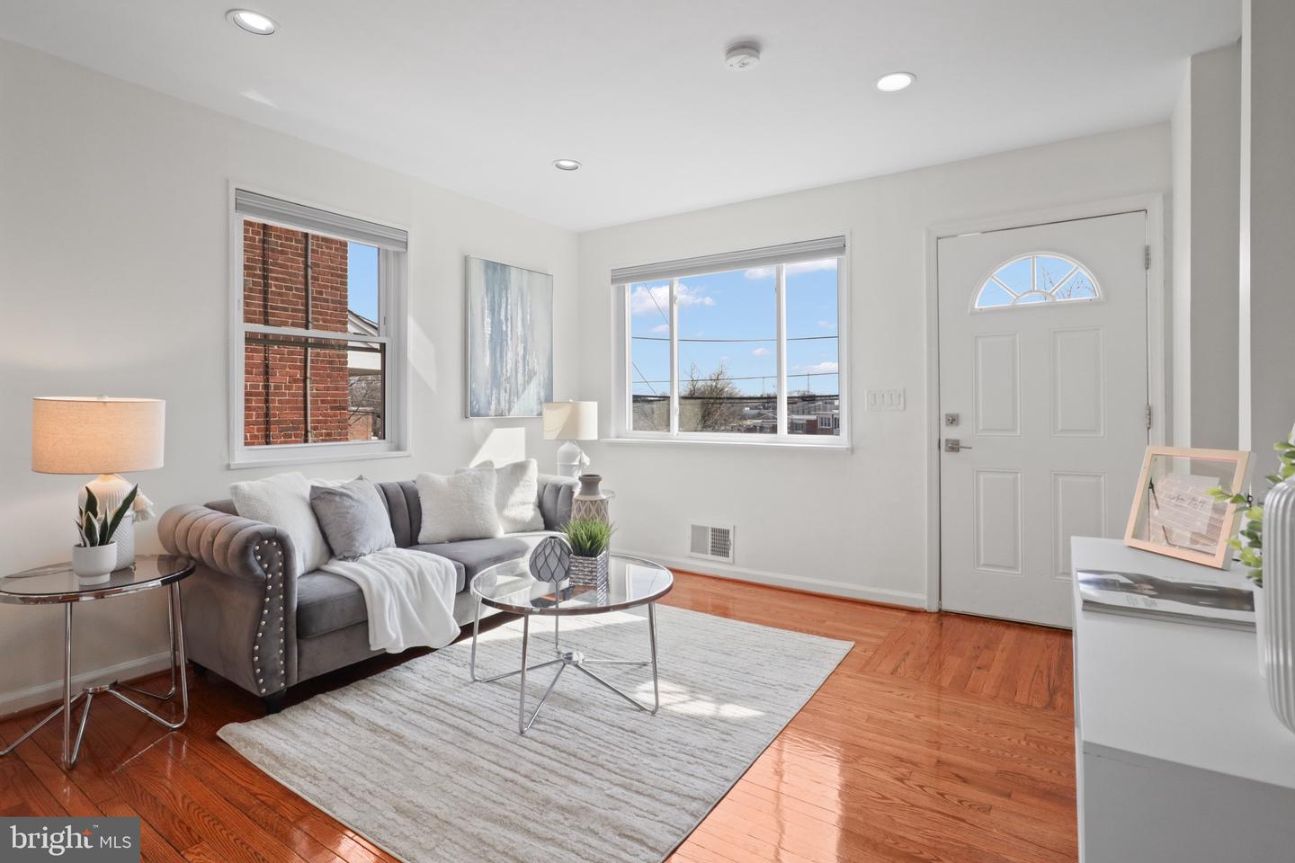 77 UNDERWOOD ST NW, WASHINGTON, District Of Columbia 20012, 4 Bedrooms Bedrooms, 4 Rooms Rooms,4 BathroomsBathrooms,Residential,For sale,77 UNDERWOOD ST NW,DCDC2197146 MLS # DCDC2197146