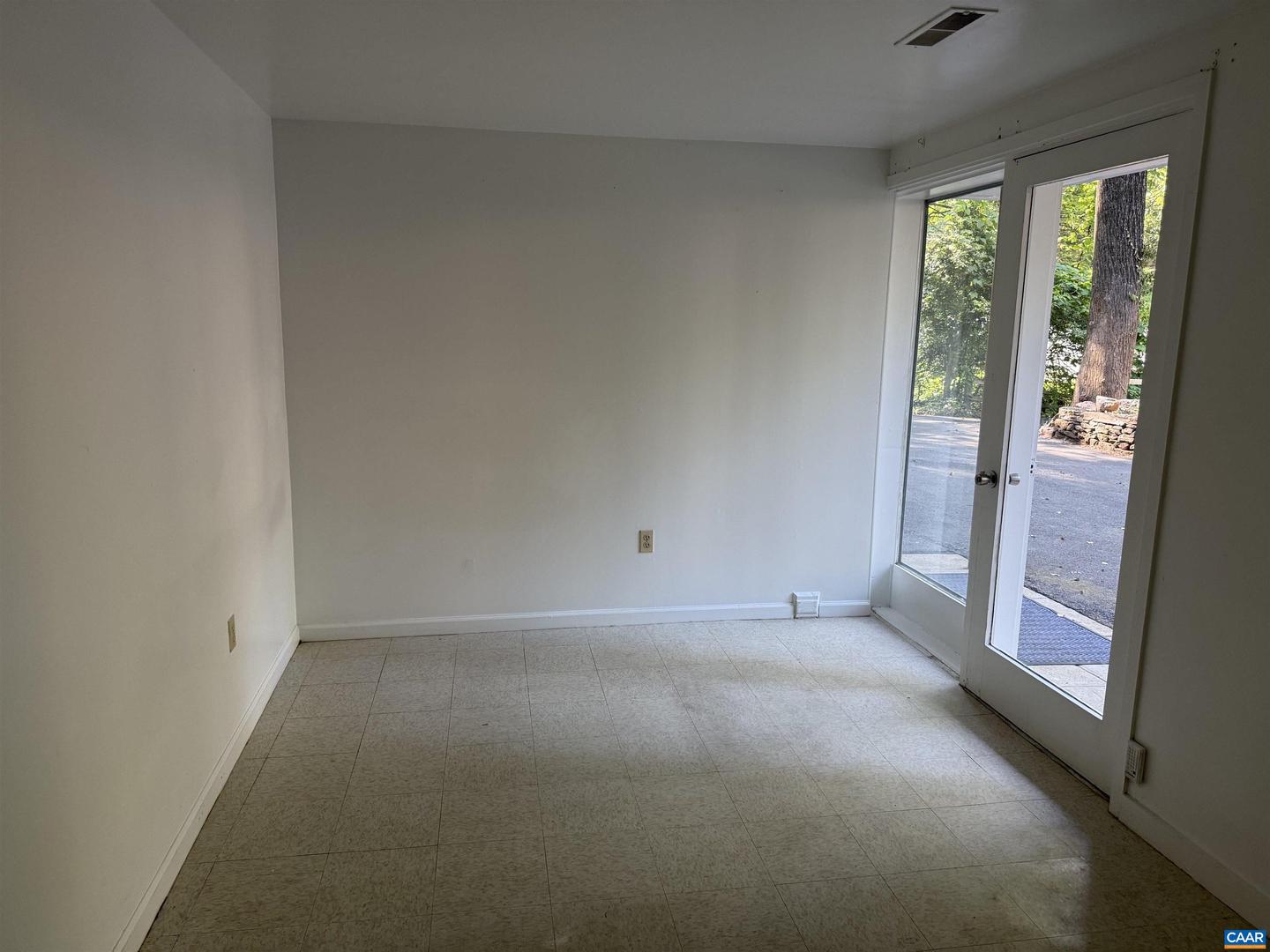 536 VALLEY RD, CHARLOTTESVILLE, Virginia 22903, 7 Bedrooms Bedrooms, ,3 BathroomsBathrooms,Residential,For sale,536 VALLEY RD,663708 MLS # 663708