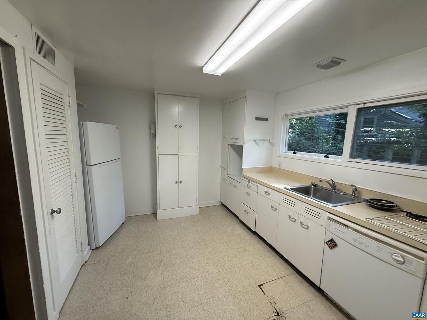 536 VALLEY RD, CHARLOTTESVILLE, Virginia 22903, 7 Bedrooms Bedrooms, ,3 BathroomsBathrooms,Residential,For sale,536 VALLEY RD,663708 MLS # 663708