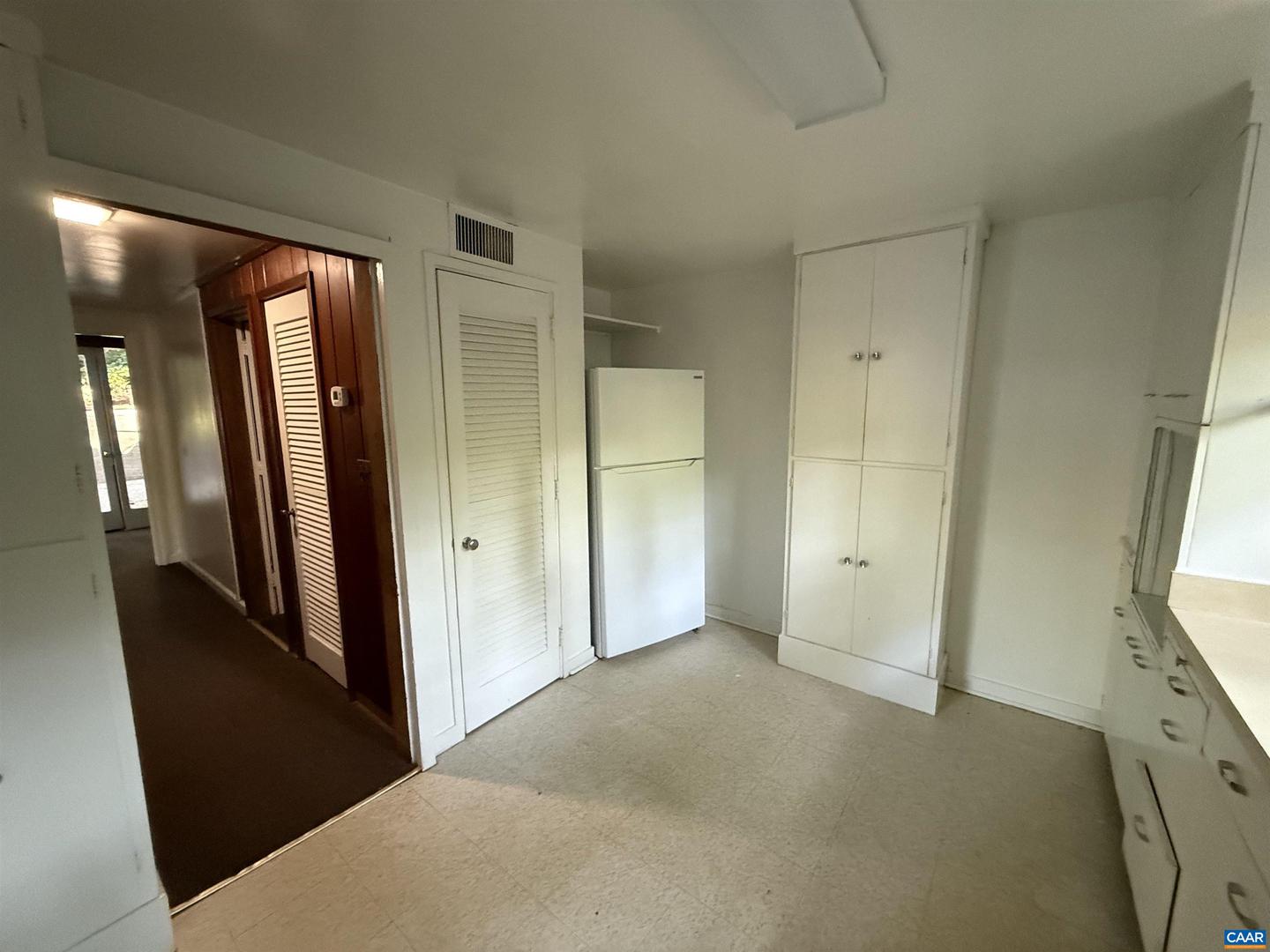 536 VALLEY RD, CHARLOTTESVILLE, Virginia 22903, 7 Bedrooms Bedrooms, ,3 BathroomsBathrooms,Residential,For sale,536 VALLEY RD,663708 MLS # 663708