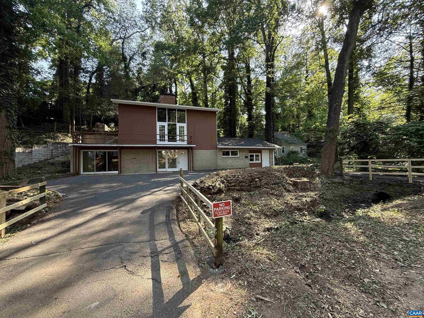 536 VALLEY RD, CHARLOTTESVILLE, Virginia 22903, 7 Bedrooms Bedrooms, ,3 BathroomsBathrooms,Residential,For sale,536 VALLEY RD,663708 MLS # 663708