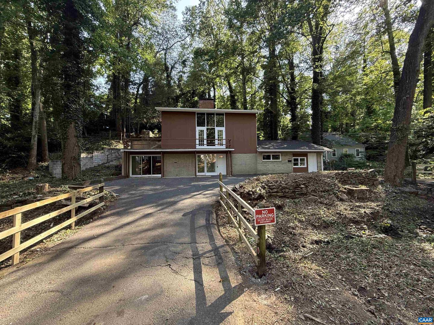 536 VALLEY RD, CHARLOTTESVILLE, Virginia 22903, 7 Bedrooms Bedrooms, ,3 BathroomsBathrooms,Residential,For sale,536 VALLEY RD,663708 MLS # 663708