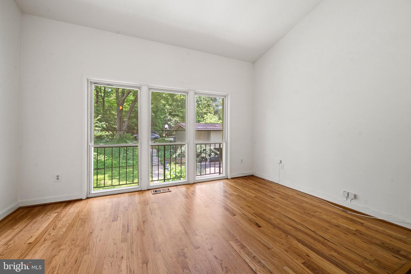11493 WATERVIEW CLUSTER, RESTON, Virginia 20190, 3 Bedrooms Bedrooms, ,2 BathroomsBathrooms,Residential,For sale,11493 WATERVIEW CLUSTER,VAFX2237808 MLS # VAFX2237808