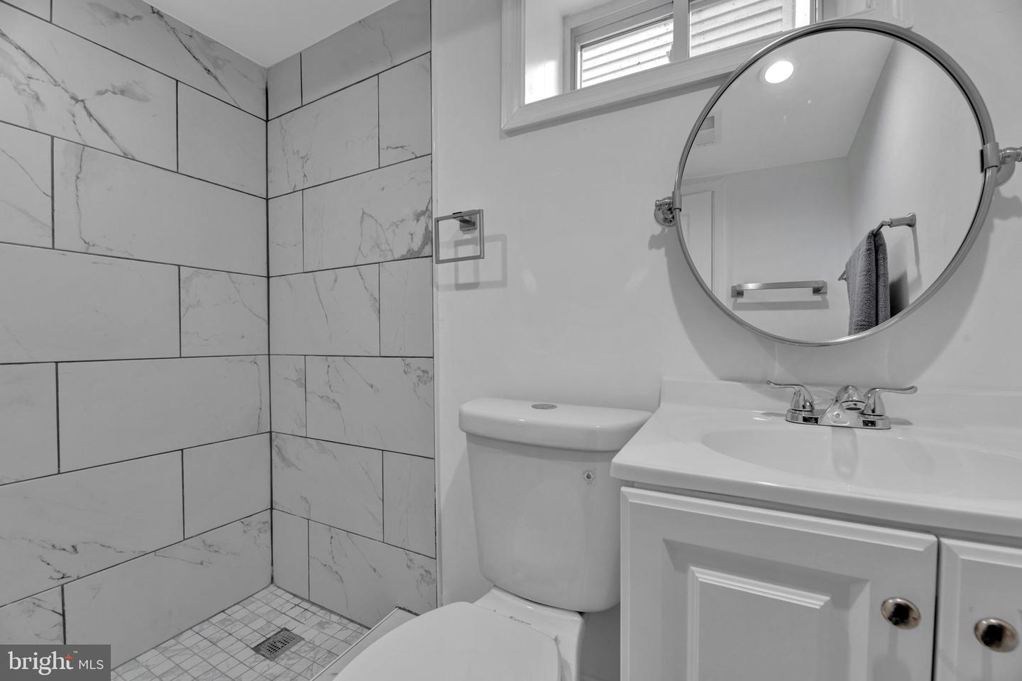98 ELMIRA ST SW, WASHINGTON, District Of Columbia 20032, 4 Bedrooms Bedrooms, ,2 BathroomsBathrooms,Residential,For sale,98 ELMIRA ST SW,DCDC2198568 MLS # DCDC2198568