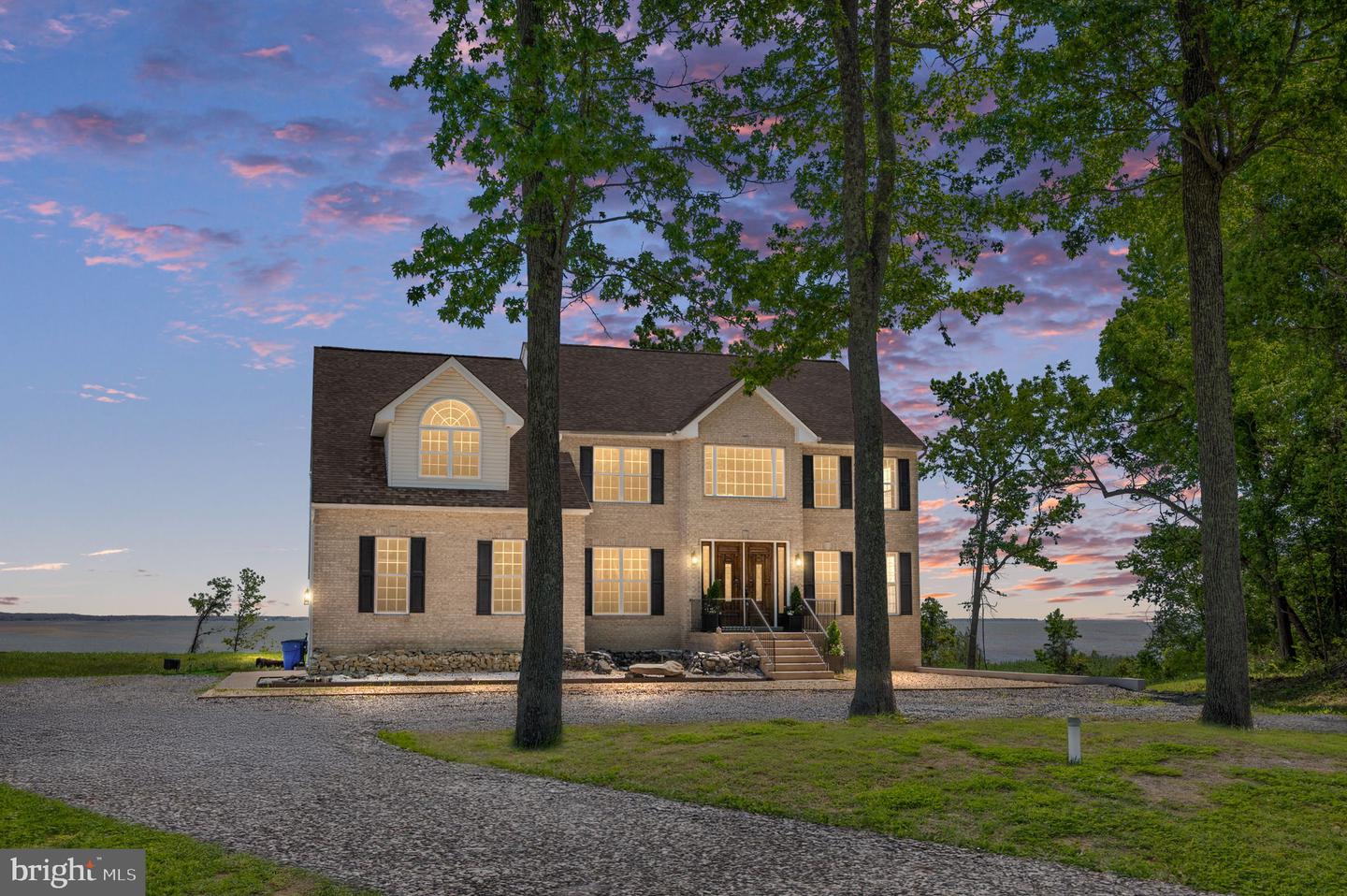 9129 PEBBLE BEACH LN, KING GEORGE, Virginia 22485, 6 Bedrooms Bedrooms, ,3 BathroomsBathrooms,Residential,For sale,9129 PEBBLE BEACH LN,VAKG2006376 MLS # VAKG2006376