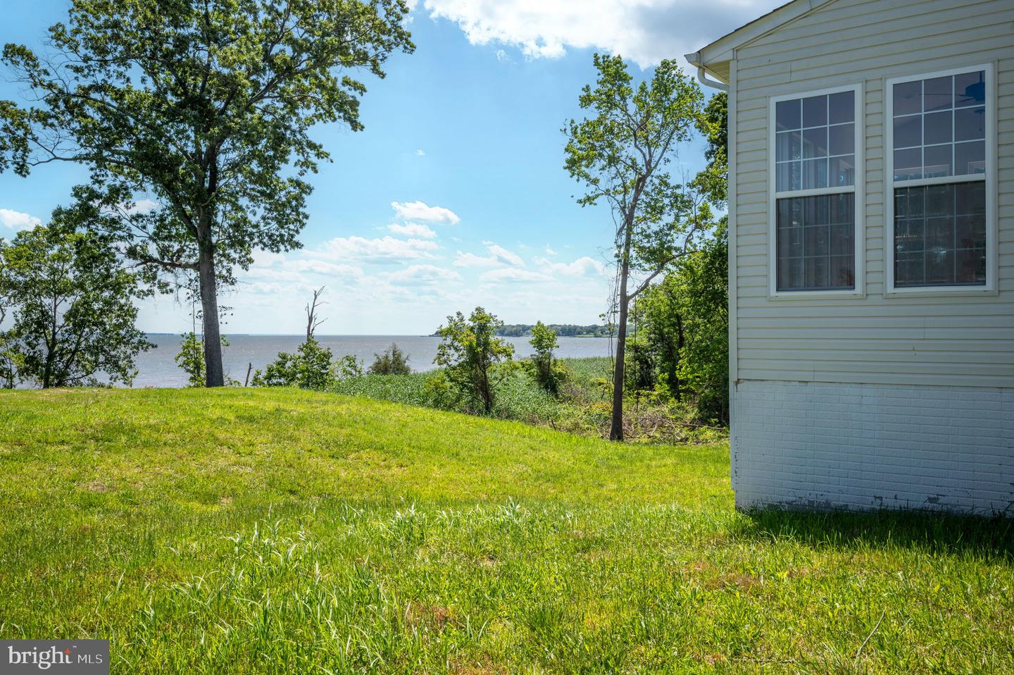 9129 PEBBLE BEACH LN, KING GEORGE, Virginia 22485, 6 Bedrooms Bedrooms, ,3 BathroomsBathrooms,Residential,For sale,9129 PEBBLE BEACH LN,VAKG2006376 MLS # VAKG2006376