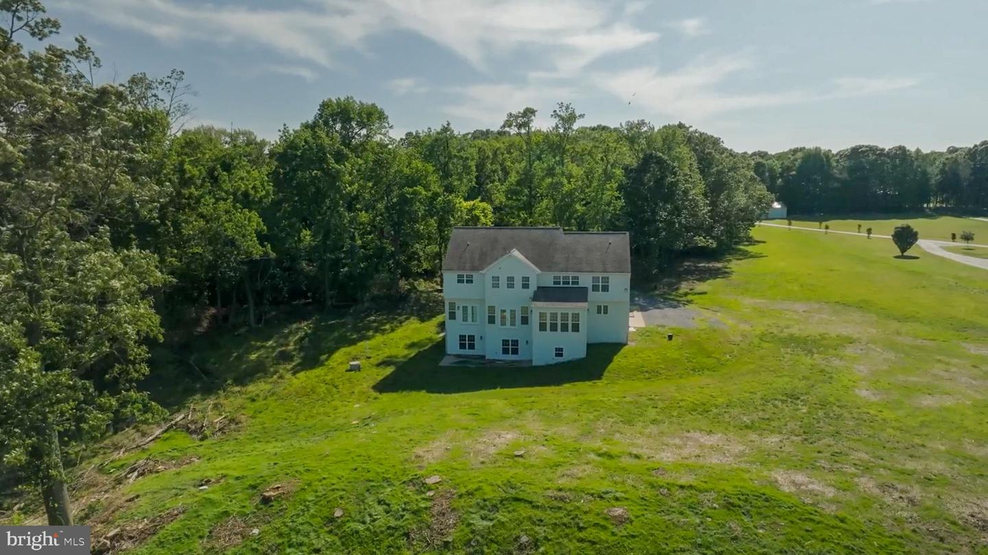 9129 PEBBLE BEACH LN, KING GEORGE, Virginia 22485, 6 Bedrooms Bedrooms, ,3 BathroomsBathrooms,Residential,For sale,9129 PEBBLE BEACH LN,VAKG2006376 MLS # VAKG2006376