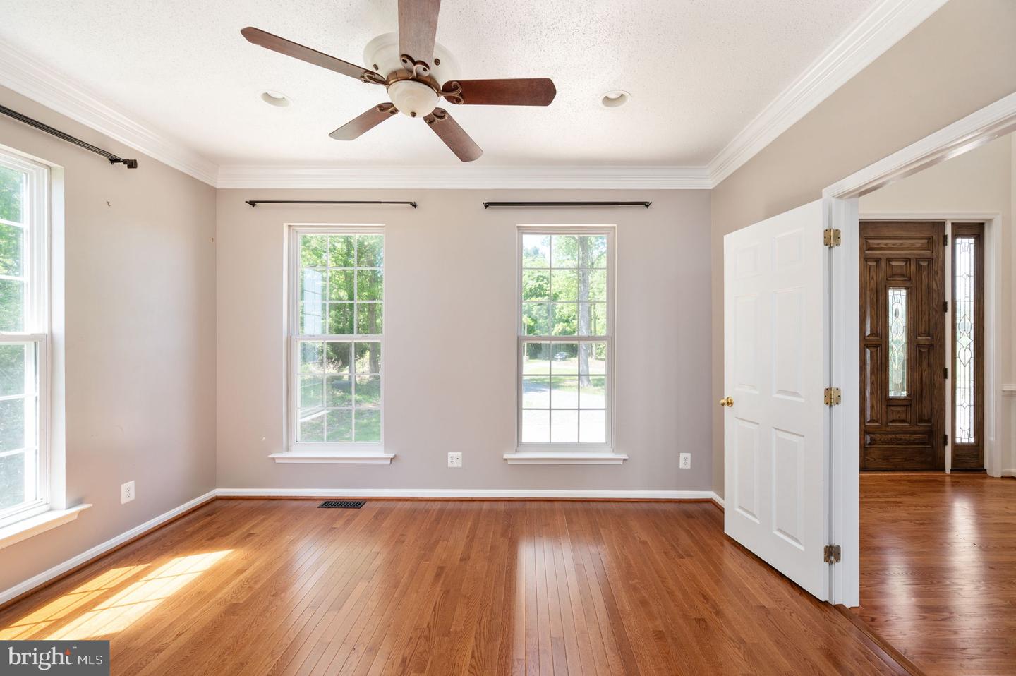 9129 PEBBLE BEACH LN, KING GEORGE, Virginia 22485, 6 Bedrooms Bedrooms, ,3 BathroomsBathrooms,Residential,For sale,9129 PEBBLE BEACH LN,VAKG2006376 MLS # VAKG2006376