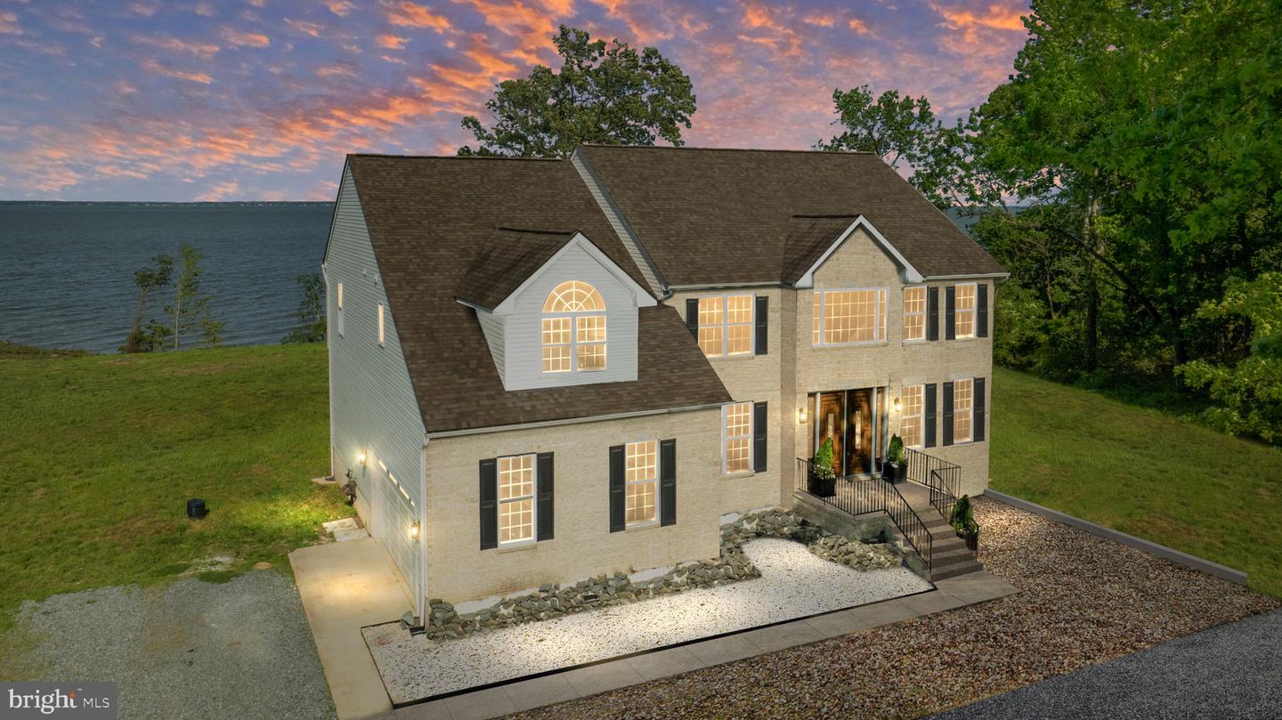 9129 PEBBLE BEACH LN, KING GEORGE, Virginia 22485, 6 Bedrooms Bedrooms, ,3 BathroomsBathrooms,Residential,For sale,9129 PEBBLE BEACH LN,VAKG2006376 MLS # VAKG2006376