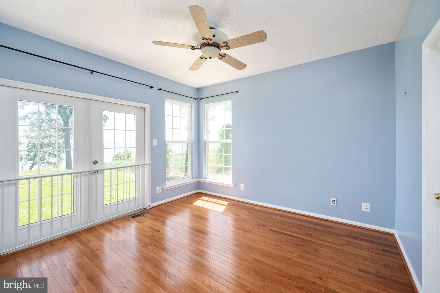 9129 PEBBLE BEACH LN, KING GEORGE, Virginia 22485, 6 Bedrooms Bedrooms, ,3 BathroomsBathrooms,Residential,For sale,9129 PEBBLE BEACH LN,VAKG2006376 MLS # VAKG2006376
