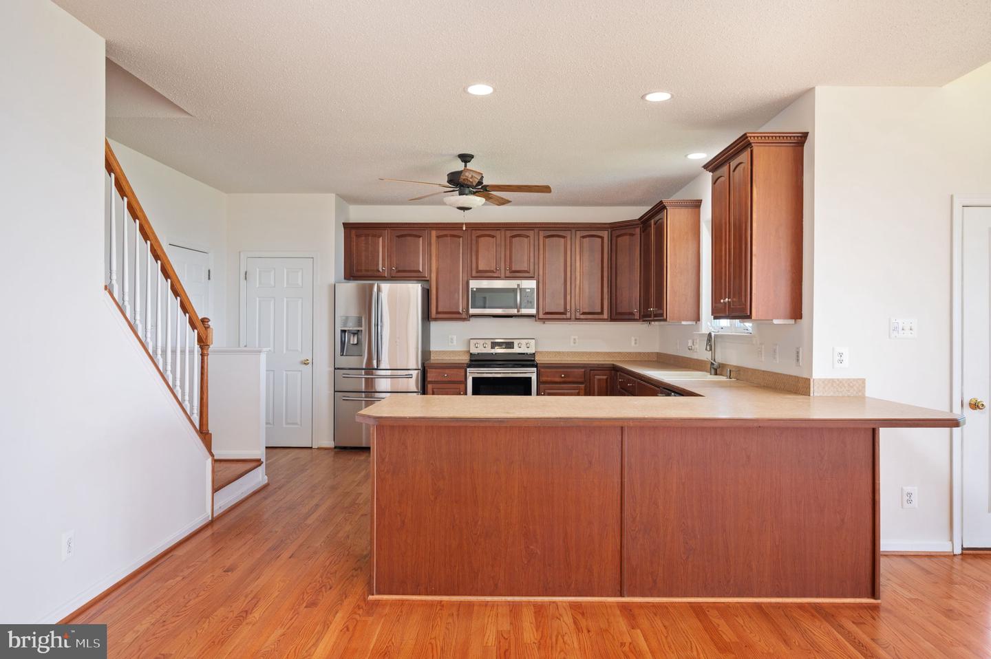 9129 PEBBLE BEACH LN, KING GEORGE, Virginia 22485, 6 Bedrooms Bedrooms, ,3 BathroomsBathrooms,Residential,For sale,9129 PEBBLE BEACH LN,VAKG2006376 MLS # VAKG2006376