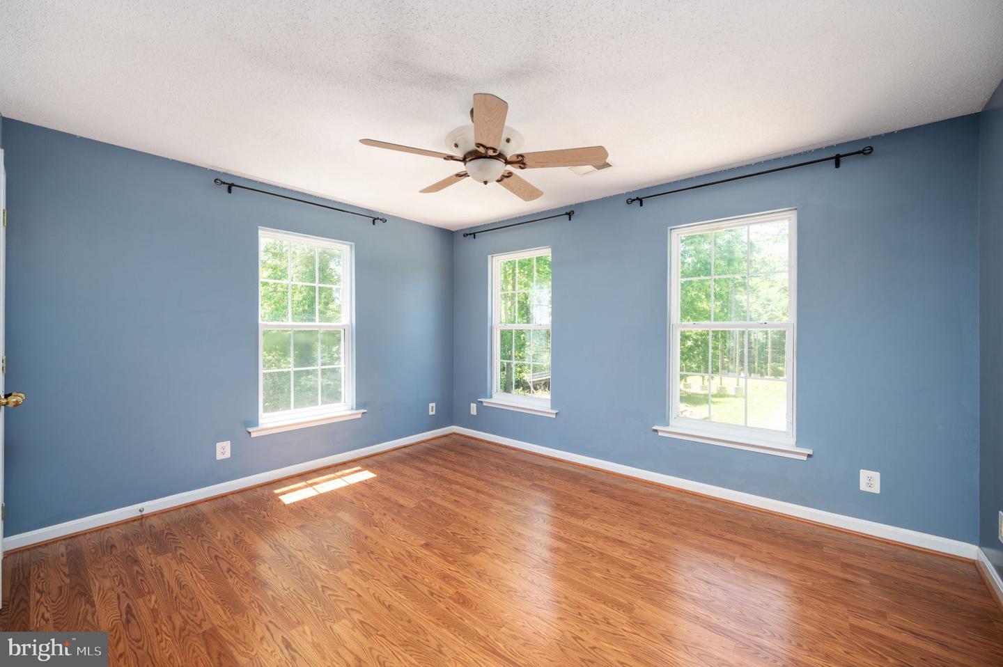 9129 PEBBLE BEACH LN, KING GEORGE, Virginia 22485, 6 Bedrooms Bedrooms, ,3 BathroomsBathrooms,Residential,For sale,9129 PEBBLE BEACH LN,VAKG2006376 MLS # VAKG2006376