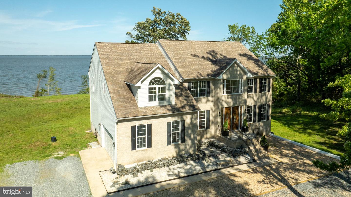 9129 PEBBLE BEACH LN, KING GEORGE, Virginia 22485, 6 Bedrooms Bedrooms, ,3 BathroomsBathrooms,Residential,For sale,9129 PEBBLE BEACH LN,VAKG2006376 MLS # VAKG2006376