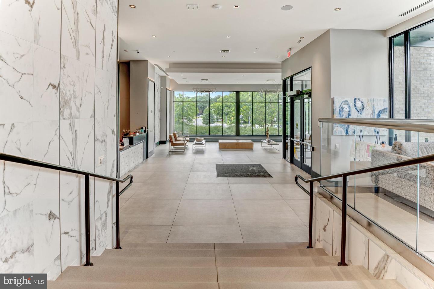1761 OLD MEADOW RD #209, MCLEAN, Virginia 22102, 2 Bedrooms Bedrooms, ,1 BathroomBathrooms,Residential,For sale,1761 OLD MEADOW RD #209,VAFX2240720 MLS # VAFX2240720