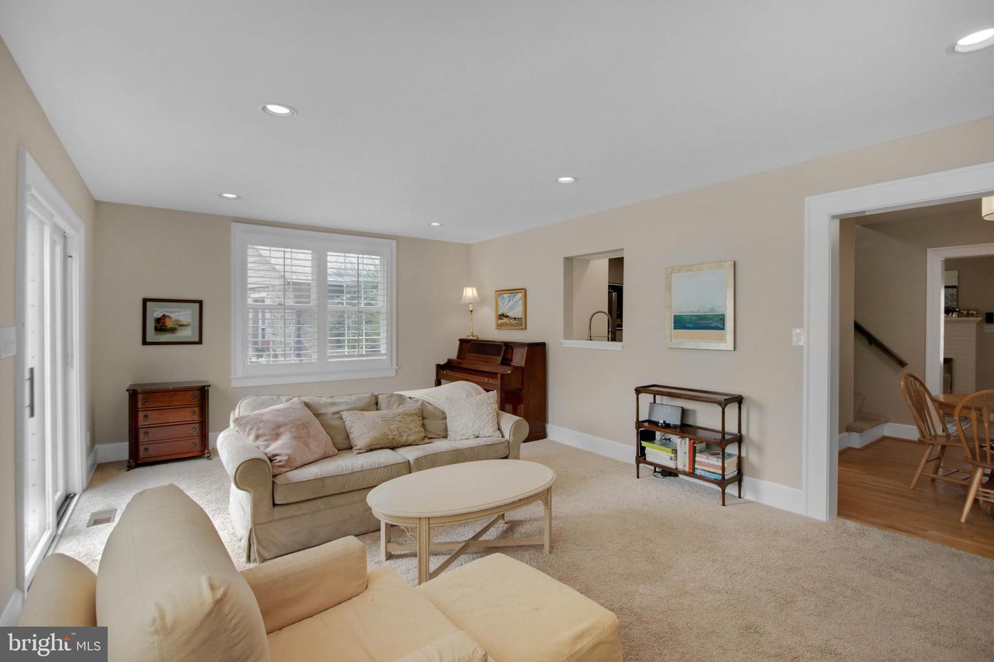 2408 3RD ST N, ARLINGTON, Virginia 22201, 5 Bedrooms Bedrooms, ,2 BathroomsBathrooms,Residential,For sale,2408 3RD ST N,VAAR2057596 MLS # VAAR2057596