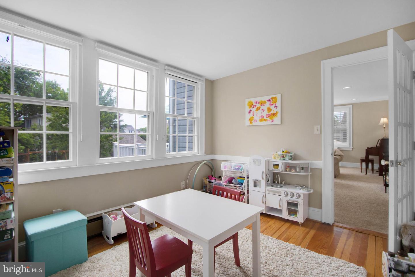 2408 3RD ST N, ARLINGTON, Virginia 22201, 5 Bedrooms Bedrooms, ,2 BathroomsBathrooms,Residential,For sale,2408 3RD ST N,VAAR2057596 MLS # VAAR2057596