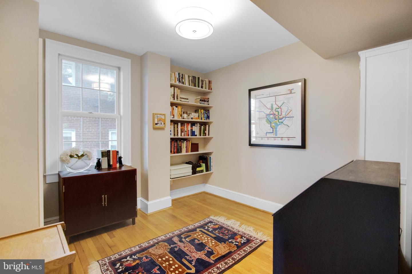 2408 3RD ST N, ARLINGTON, Virginia 22201, 5 Bedrooms Bedrooms, ,2 BathroomsBathrooms,Residential,For sale,2408 3RD ST N,VAAR2057596 MLS # VAAR2057596