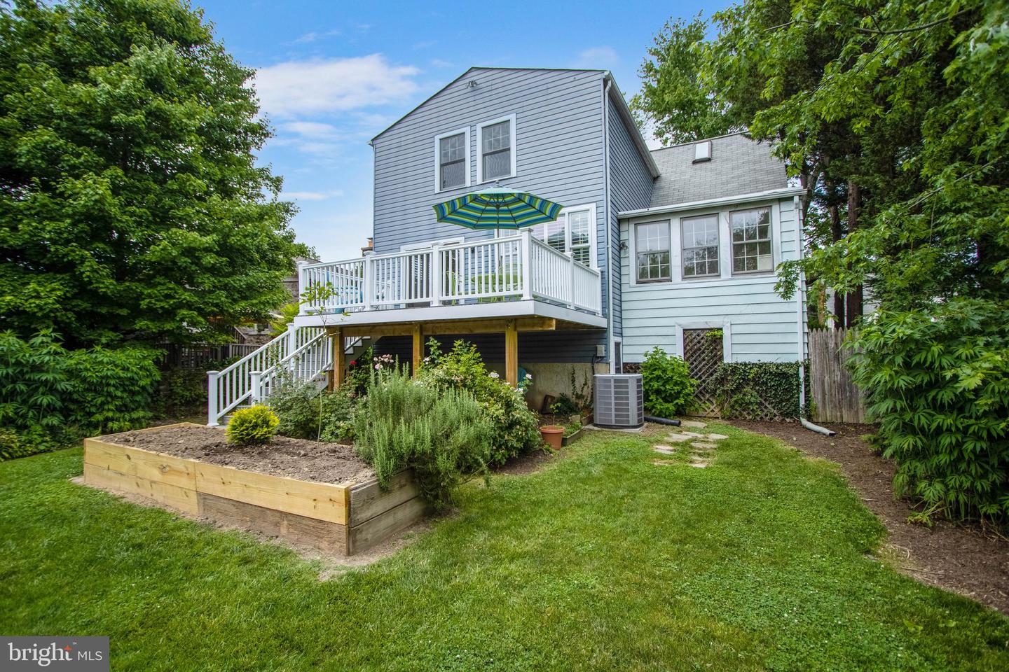 2408 3RD ST N, ARLINGTON, Virginia 22201, 5 Bedrooms Bedrooms, ,2 BathroomsBathrooms,Residential,For sale,2408 3RD ST N,VAAR2057596 MLS # VAAR2057596