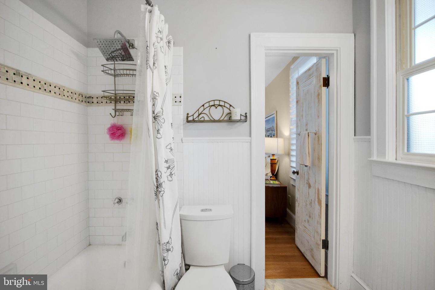 2408 3RD ST N, ARLINGTON, Virginia 22201, 5 Bedrooms Bedrooms, ,2 BathroomsBathrooms,Residential,For sale,2408 3RD ST N,VAAR2057596 MLS # VAAR2057596
