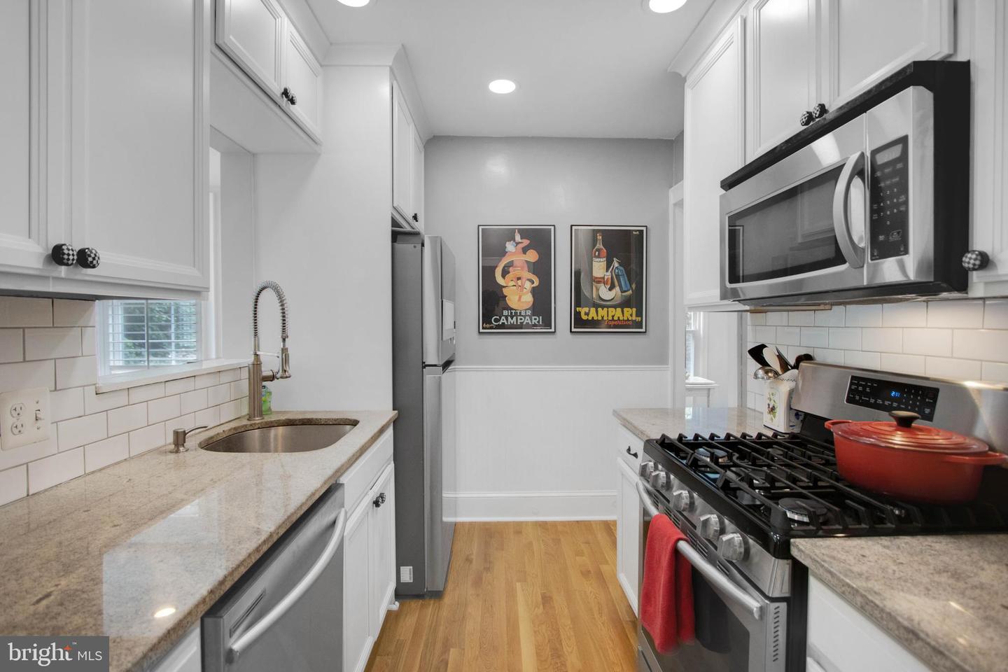 2408 3RD ST N, ARLINGTON, Virginia 22201, 5 Bedrooms Bedrooms, ,2 BathroomsBathrooms,Residential,For sale,2408 3RD ST N,VAAR2057596 MLS # VAAR2057596