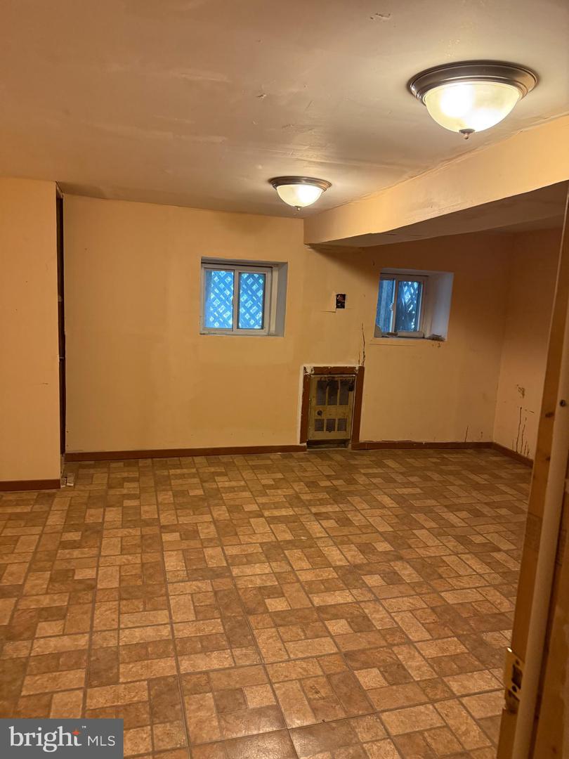 1121 8TH ST NE, WASHINGTON, District Of Columbia 20002, 4 Bedrooms Bedrooms, ,2 BathroomsBathrooms,Residential,For sale,1121 8TH ST NE,DCDC2201742 MLS # DCDC2201742