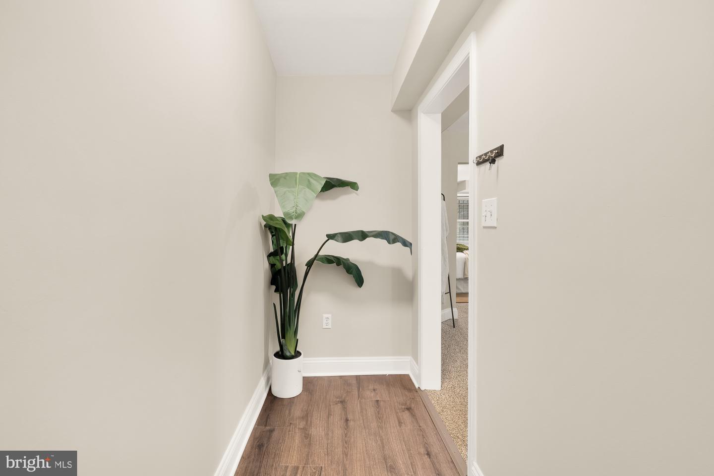 704 F ST NE, WASHINGTON, District Of Columbia 20002, 4 Bedrooms Bedrooms, ,2 BathroomsBathrooms,Residential,For sale,704 F ST NE,DCDC2202020 MLS # DCDC2202020