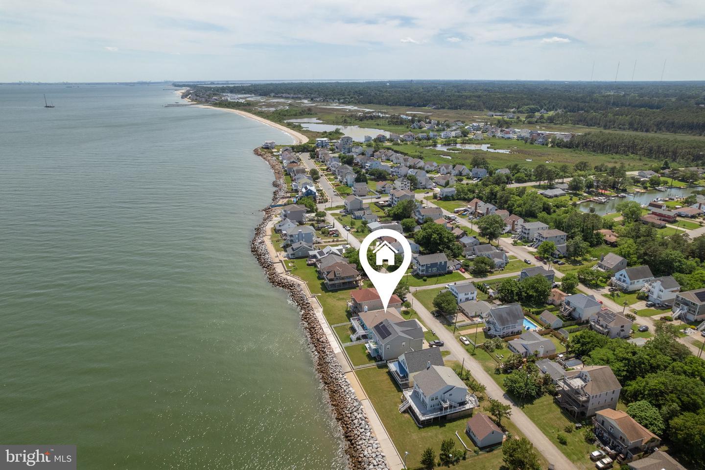 106 LIGHTHOUSE DR, HAMPTON, Virginia 23664, 6 Bedrooms Bedrooms, ,3 BathroomsBathrooms,Residential,For sale,106 LIGHTHOUSE DR,VAHM2000092 MLS # VAHM2000092