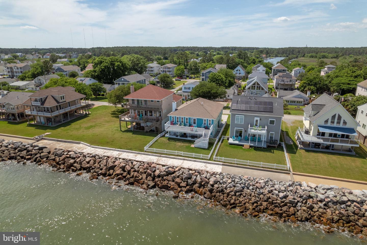 106 LIGHTHOUSE DR, HAMPTON, Virginia 23664, 6 Bedrooms Bedrooms, ,3 BathroomsBathrooms,Residential,For sale,106 LIGHTHOUSE DR,VAHM2000092 MLS # VAHM2000092