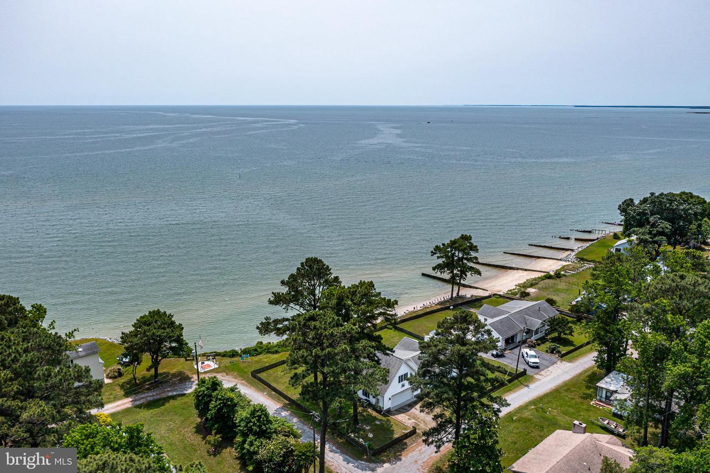 13 LEMING AVENUE, REEDVILLE, Virginia 22539, 3 Bedrooms Bedrooms, 8 Rooms Rooms,4 BathroomsBathrooms,Residential,For sale,13 LEMING AVENUE,VANV2001618 MLS # VANV2001618